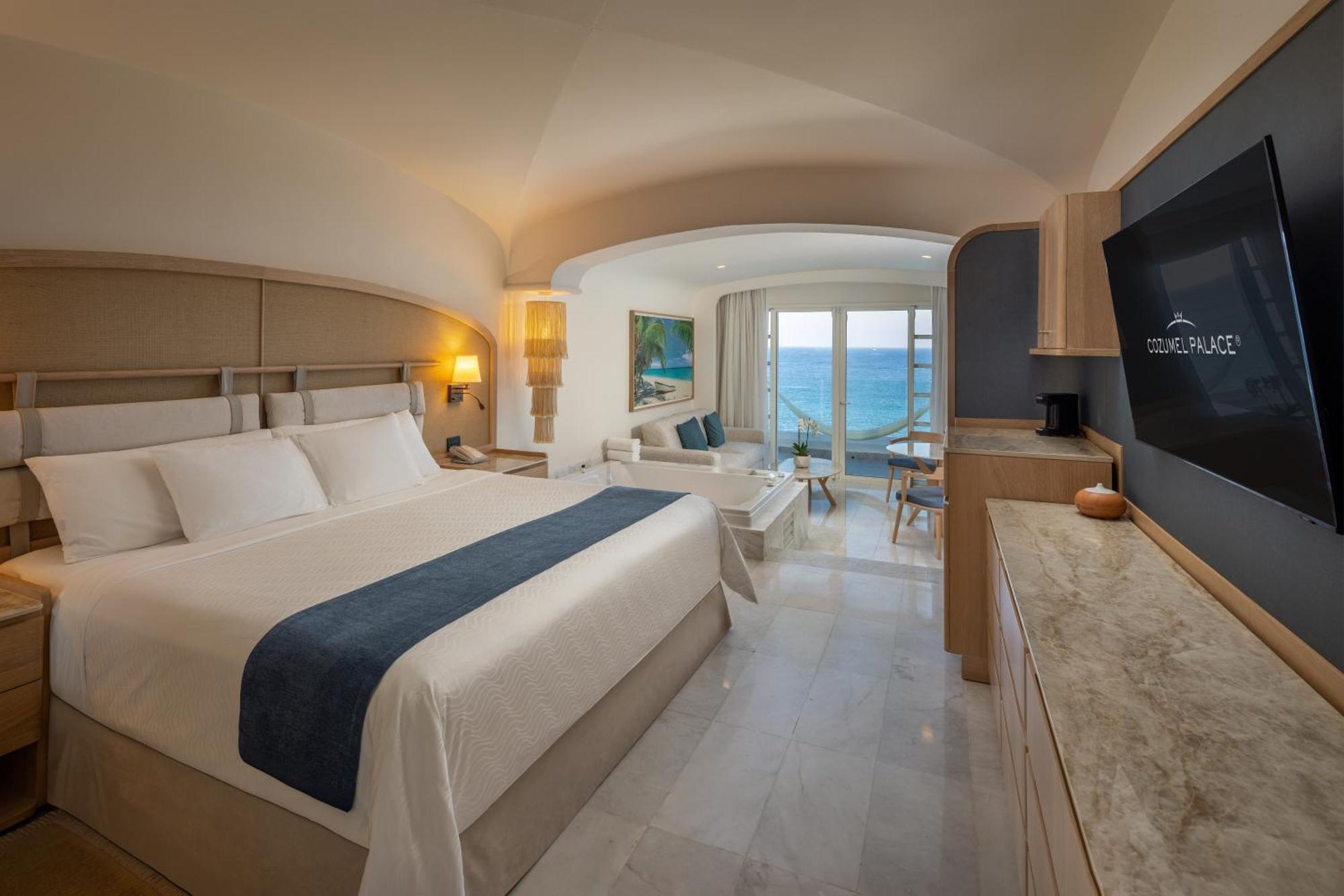 Superior Ocean Front Suite Kids & Teens,1645652563:JPEG
